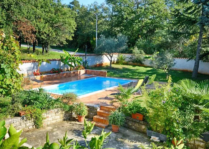 With Pool Near Umag *